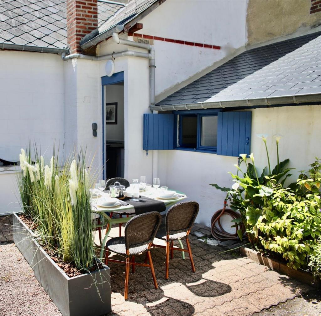 La Maison De Pecheur De Ginette Cabourg Luaran gambar